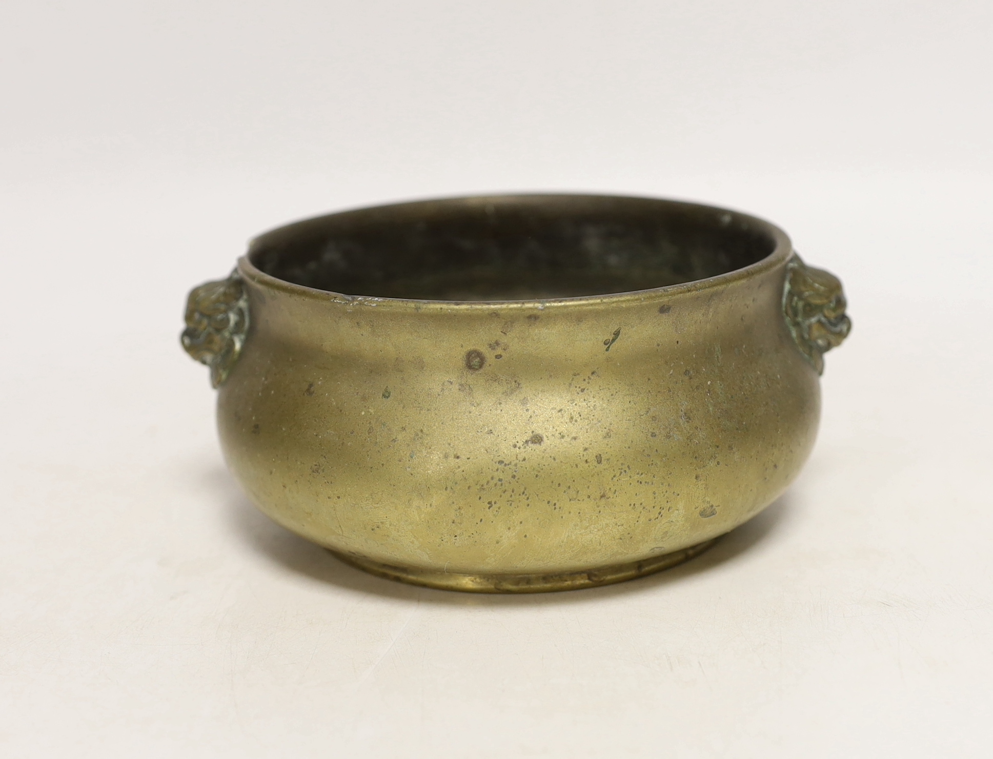 An 18th / 19th Chinese bronze censer, gui, Xuande mark, diameter 12cm